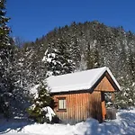 Und Saggraben