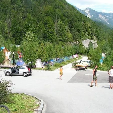 Und Saggraben Camping *