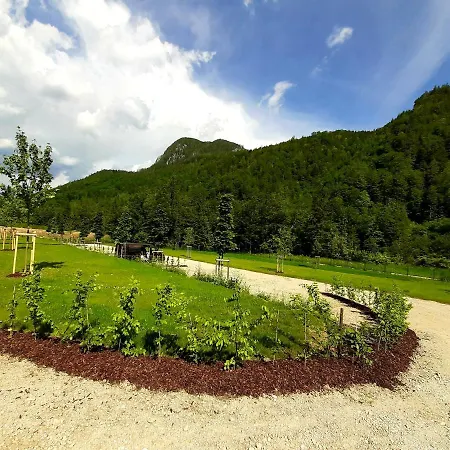 Und Saggraben 营地