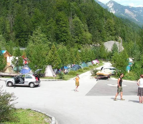 Und Saggraben 캠프장 *