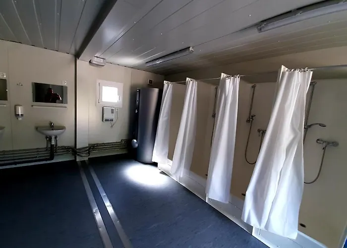 مكان تخييم Und Saggraben *